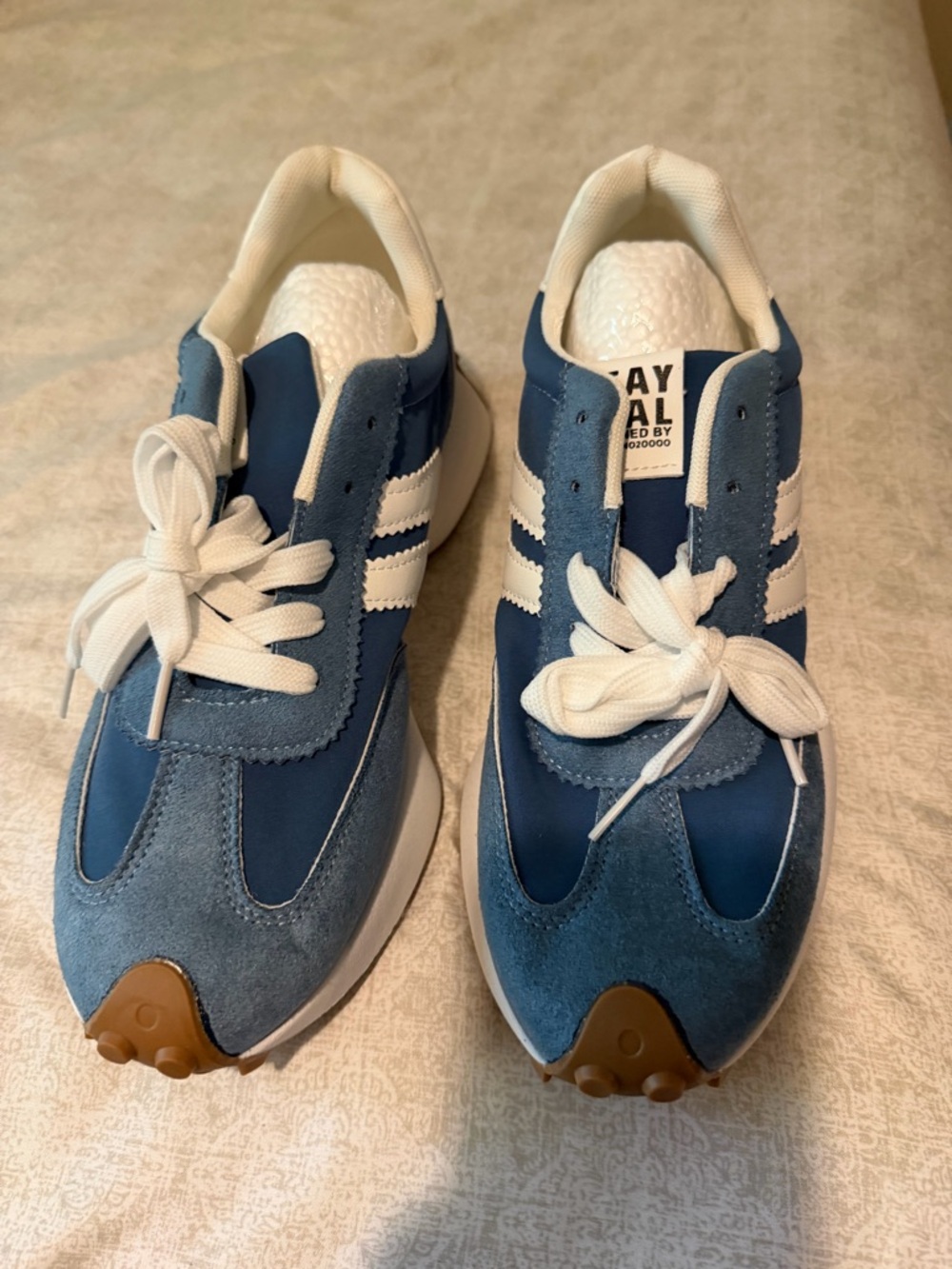 Kids Retro Blue & White Runner Sneakers